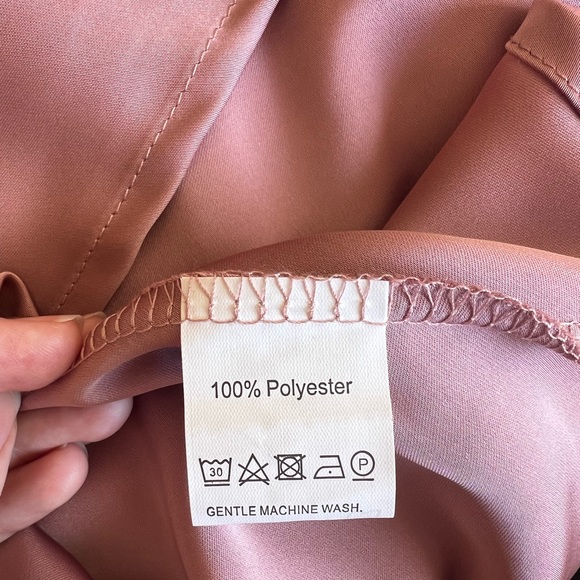 Brand New Women’s Blush Pink Long Maxi Satin Skirt- Size Small - Picture 5 of 5